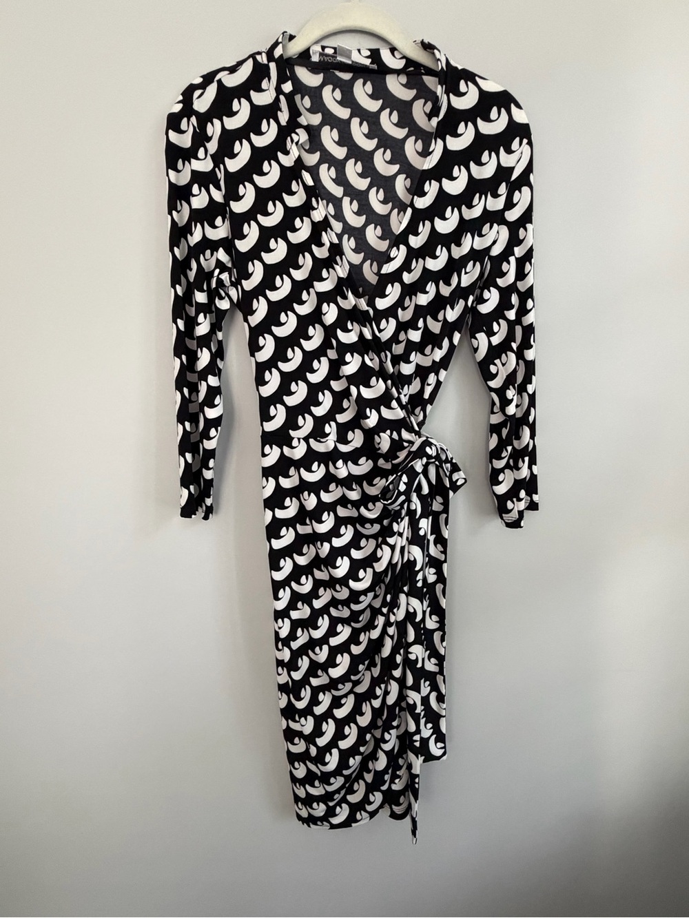 Maggy London Black and White Wrap Midi Dress